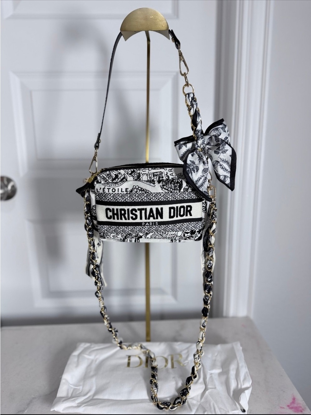 Dior Black and White Christian Dior Logo Crossbody Bag - Picture 3 of 8